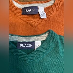 The Children's Place Kids V-Neck Sweater Set - Orange and Green